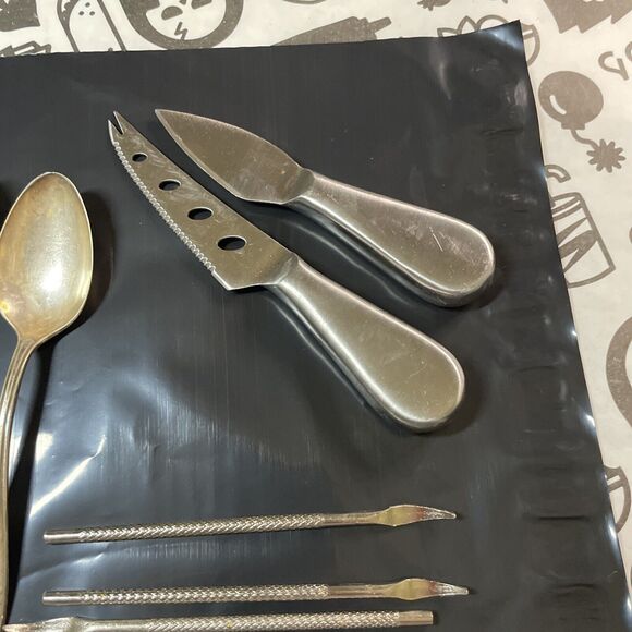 flatware mixed lot 13 Pc  Vintage And Modern - Picture 5 of 6